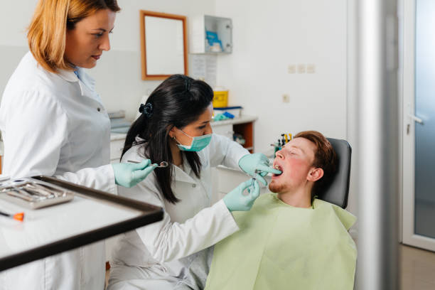 Best Dentist for Dental Trauma  in Pleasant Hill, MO